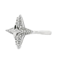 18kt White Gold Natural Diamond Free Form Ring (0.21ct)