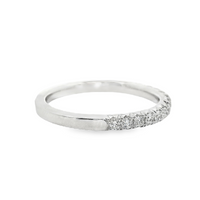 18kt White Gold Natural Round Diamond Wedding Ring (.33ct)