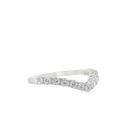 18kt White Gold Natural Round Diamond Wedding Ring (.62ct)