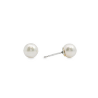 14kt White Gold Japanese Akoya Cultured Pearl Earrings (6-6.5mm)