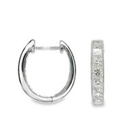 18kt White Gold Natural Princess Diamond Medium Hoop Earrings (.88ct)
