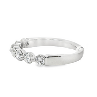 18kt White Gold Shared Prong Diamond Wedding Ring (.75ct)
