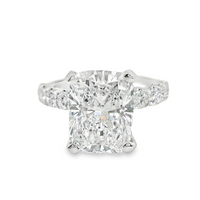 18kt White Gold Lab-Grown Cushion and Natural Round Diamond Engagement Ring (6.17ct)