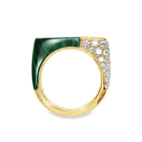 18kt Yellow Gold Round Natural Diamond (1.25ct) and Natural Malachite (6.82ct) Signet Ring