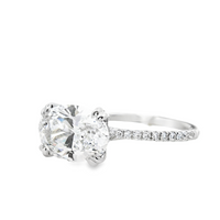 18kt White Gold Lab-Grown Oval Diamond Engagement Ring (2.23ct)