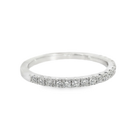 18kt White Gold Natural Round Diamond Wedding Ring (.32ct)
