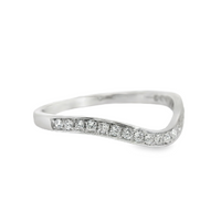 18kt White Gold Natural Round Diamonds Curved Wedding Ring (.19ct)