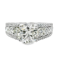 18kt White Gold Natural Round Diamond Engagement Ring (3.3ct)