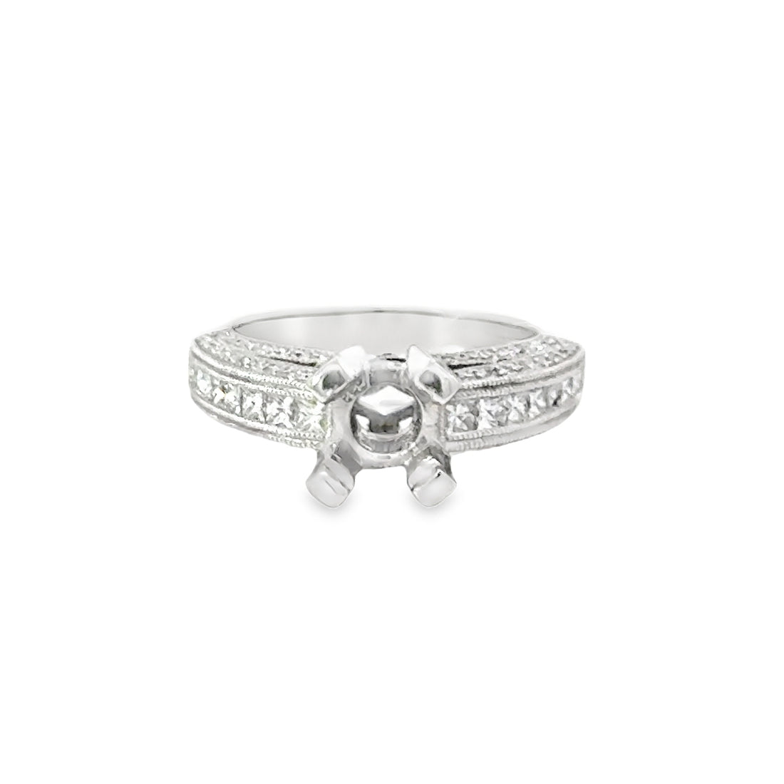 18kt White Gold Vintage Natural Diamonds Semi-Mount Ring (0.85ct)