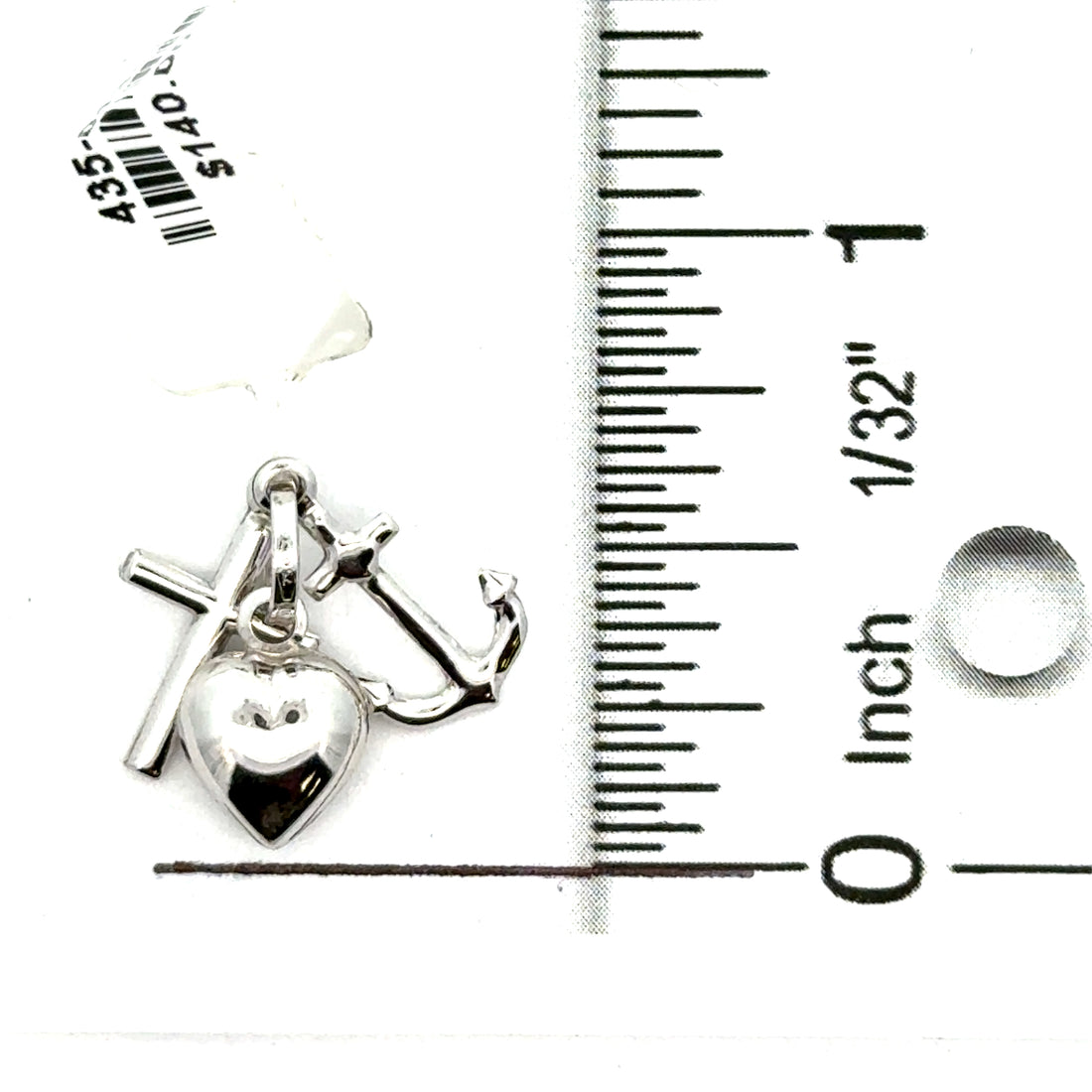 18kt White Gold Italian Made Faith, Hope, and Charity Pendant (.91g)