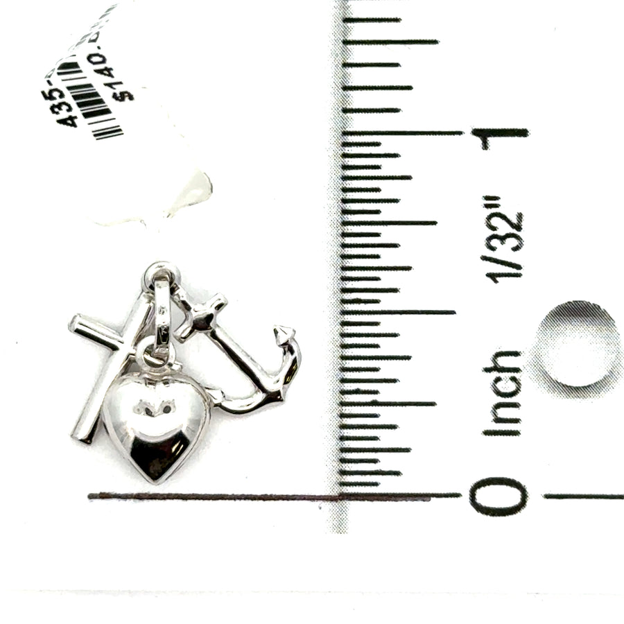 18kt White Gold Italian Made Faith, Hope, and Charity Pendant (.91g)