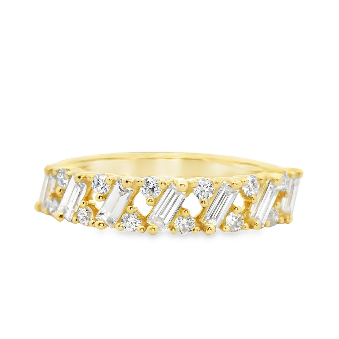 18kt Yellow Gold Natural Round and Baguette Diamond Ring (.59ct)