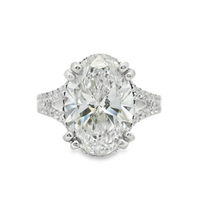 18kt White Gold Lab-Grown Oval Diamond Engagement Ring (4.66ct)