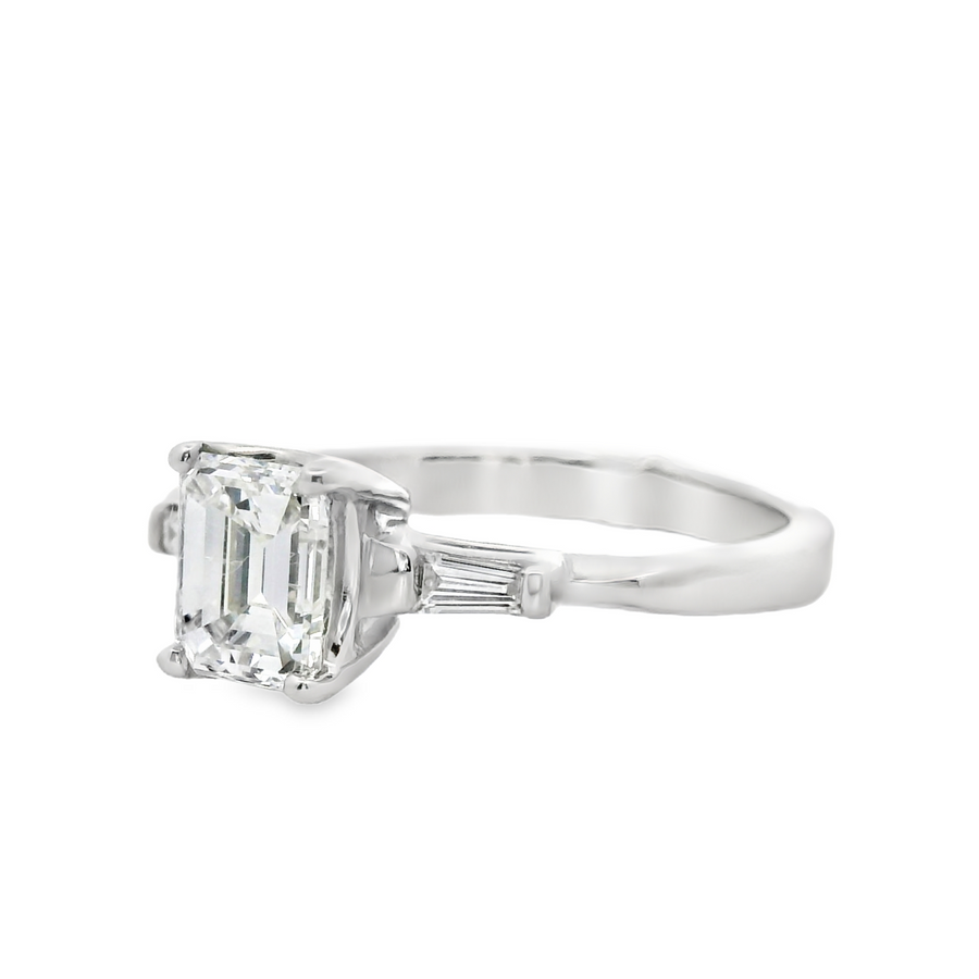 18kt White Gold Natural Emerald Diamond Engagement Ring (1.15ct)