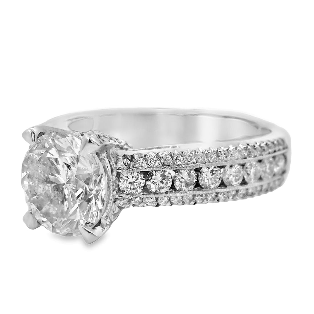 18kt White Gold Natural Round Diamond Engagement Ring (2.64ct)