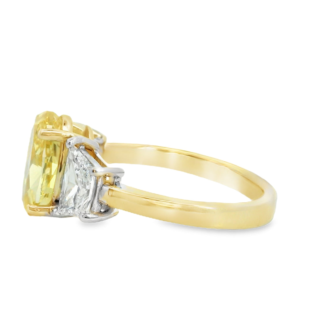 14kt Two-Tone Gold Lab-Grown Fancy Vivid Yellow Oval Diamond Engagement Ring (3.52ct)