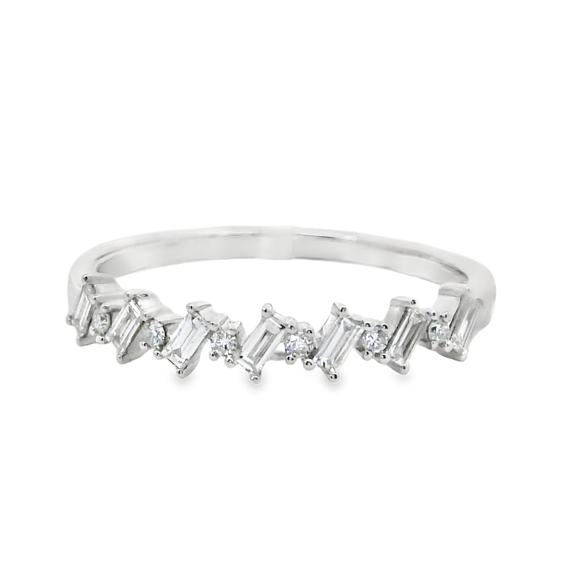 18kt White Gold Diamond Geometric Ring (0.6ct)