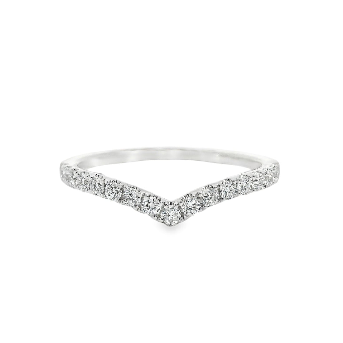 18kt White Gold Natural Round Diamonds Curved Wedding Ring (.31ct)