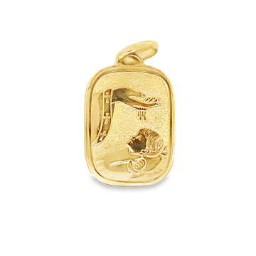 18K Yellow Gold Italian Made Baptism Medal Pendant (2.4g)