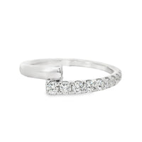 18kt White Gold Natural Diamond Bypass Ring (0.29ct)
