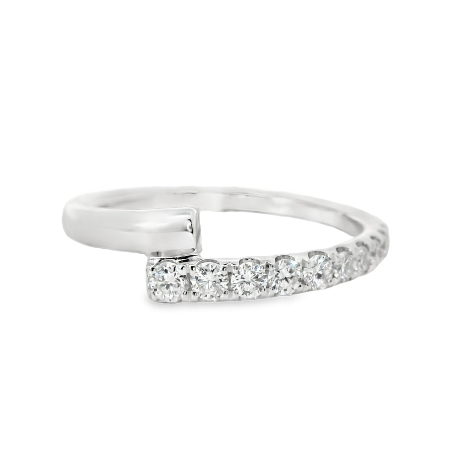 18kt White Gold Natural Diamond Bypass Ring (0.29ct)