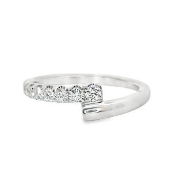 18kt White Gold Natural Diamond Bypass Ring (0.29ct)