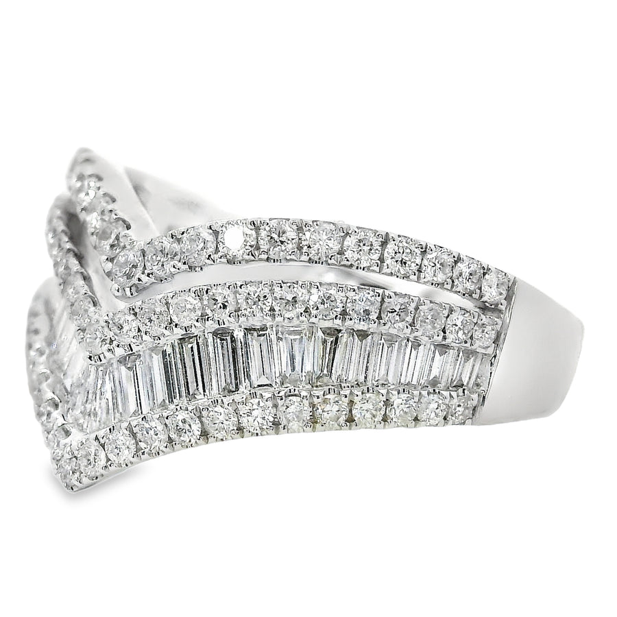18kt White Gold Natural Diamond Free Form Ring (0.94ct)