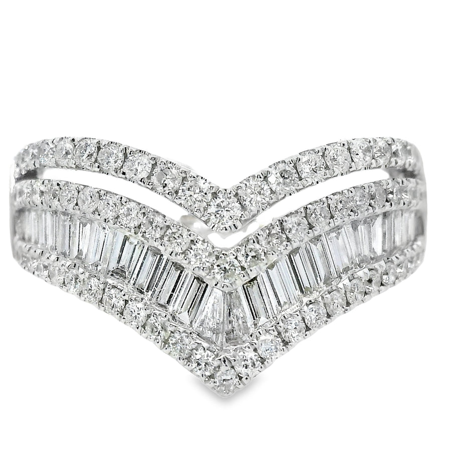 18kt White Gold Natural Diamond Free Form Ring (0.94ct)