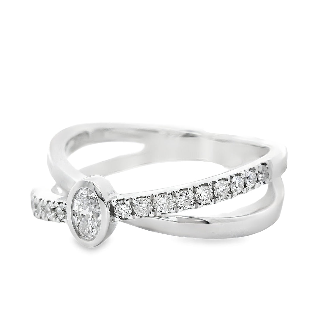 18K White Gold Oval Diamond Free Form Ring (..36ct)