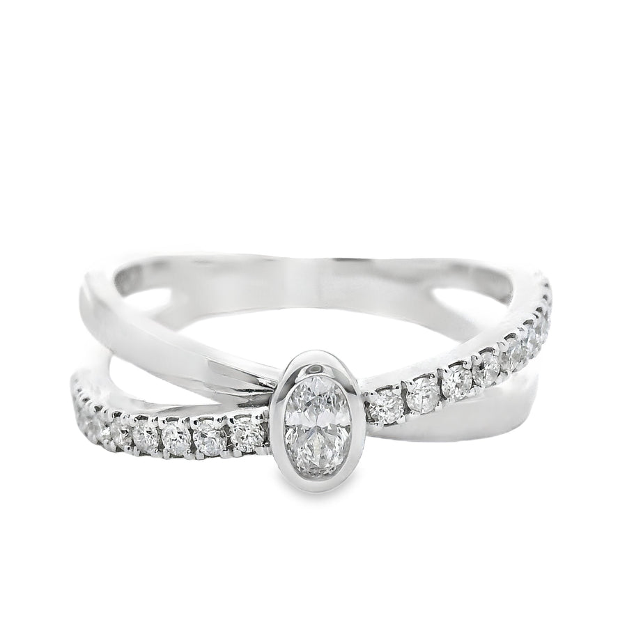 18K White Gold Oval Diamond Free Form Ring (..36ct)