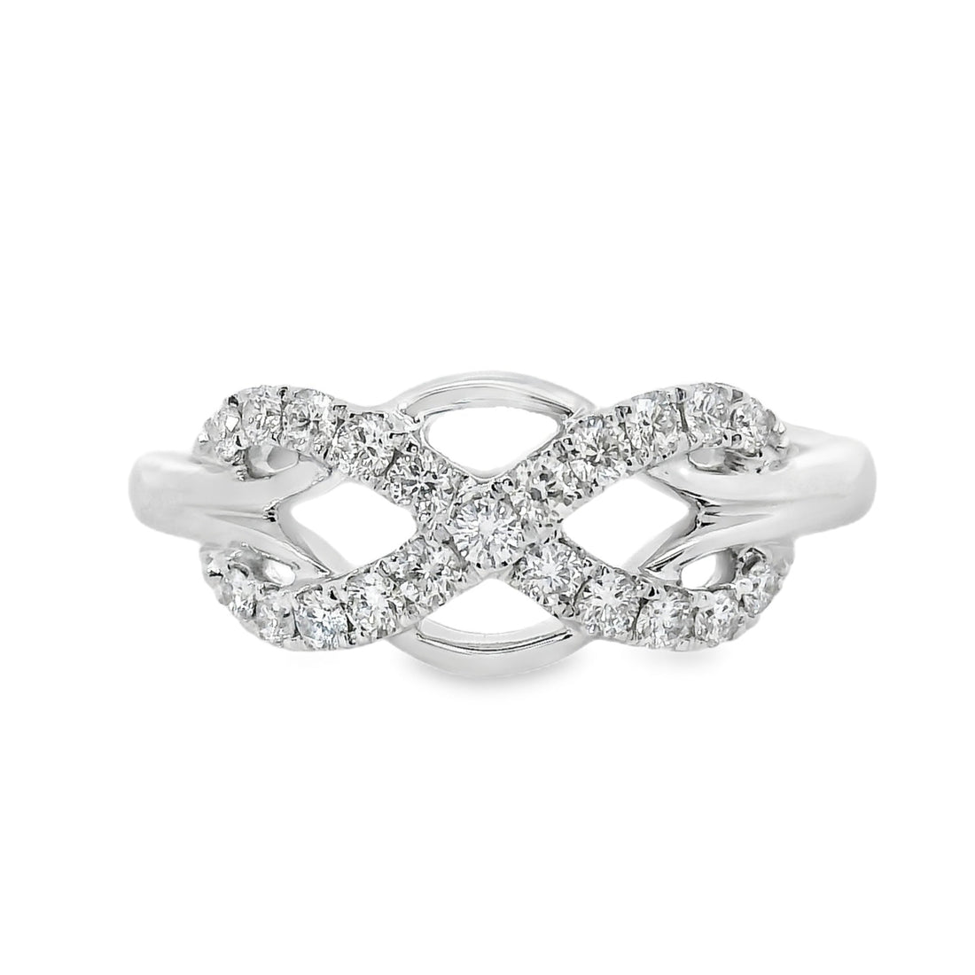 18K White Gold Natural Diamond Ring (.30ct)