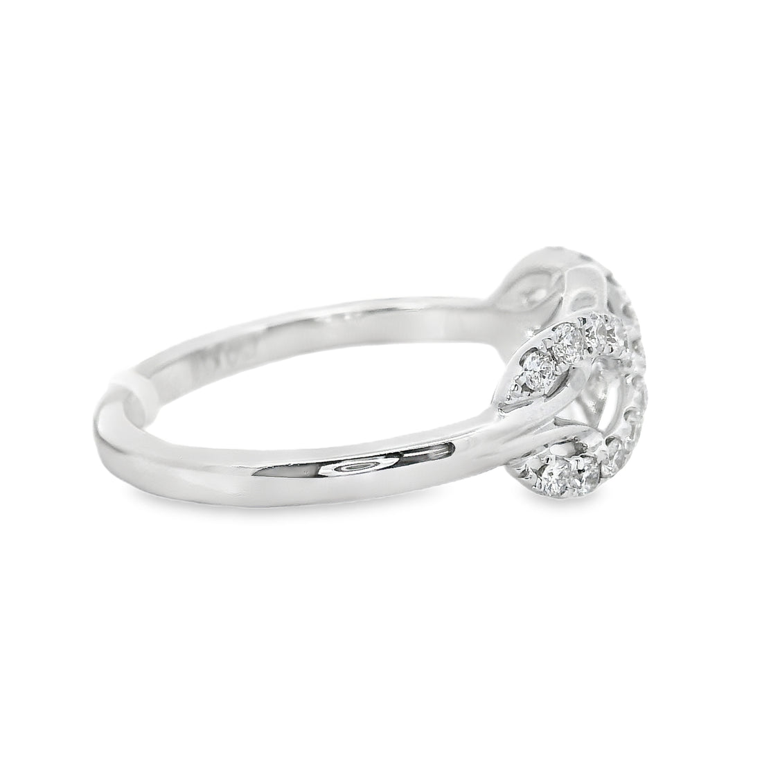 18K White Gold Natural Diamond Ring (.30ct)