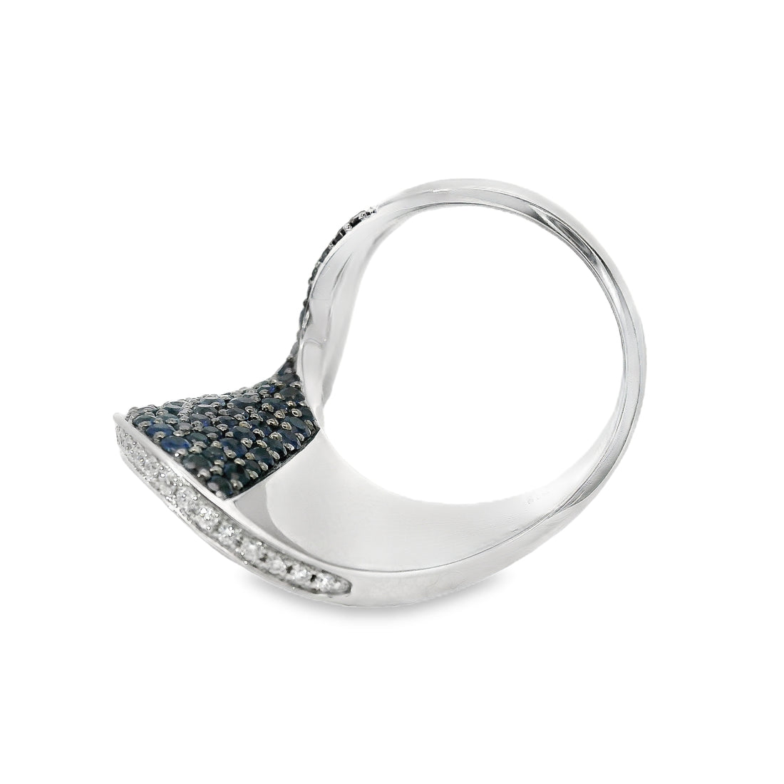 18kt White Gold Natural Round Diamonds and Sapphires Ring (4.53ct)