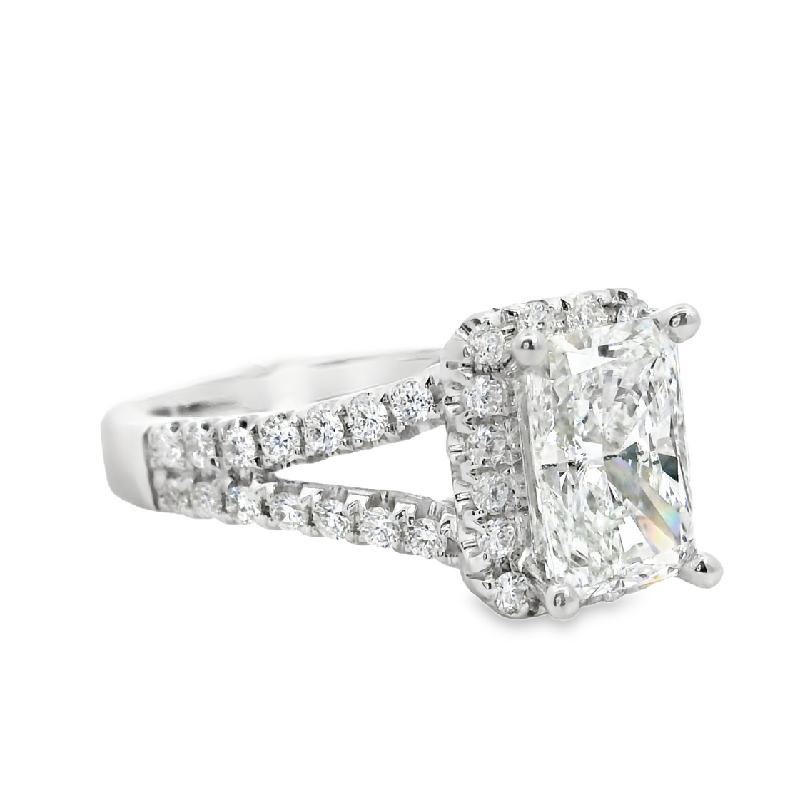 18kt White Gold Natural Radiant and Natural Full Cut Diamonds Engagement Ring (1.99ct)