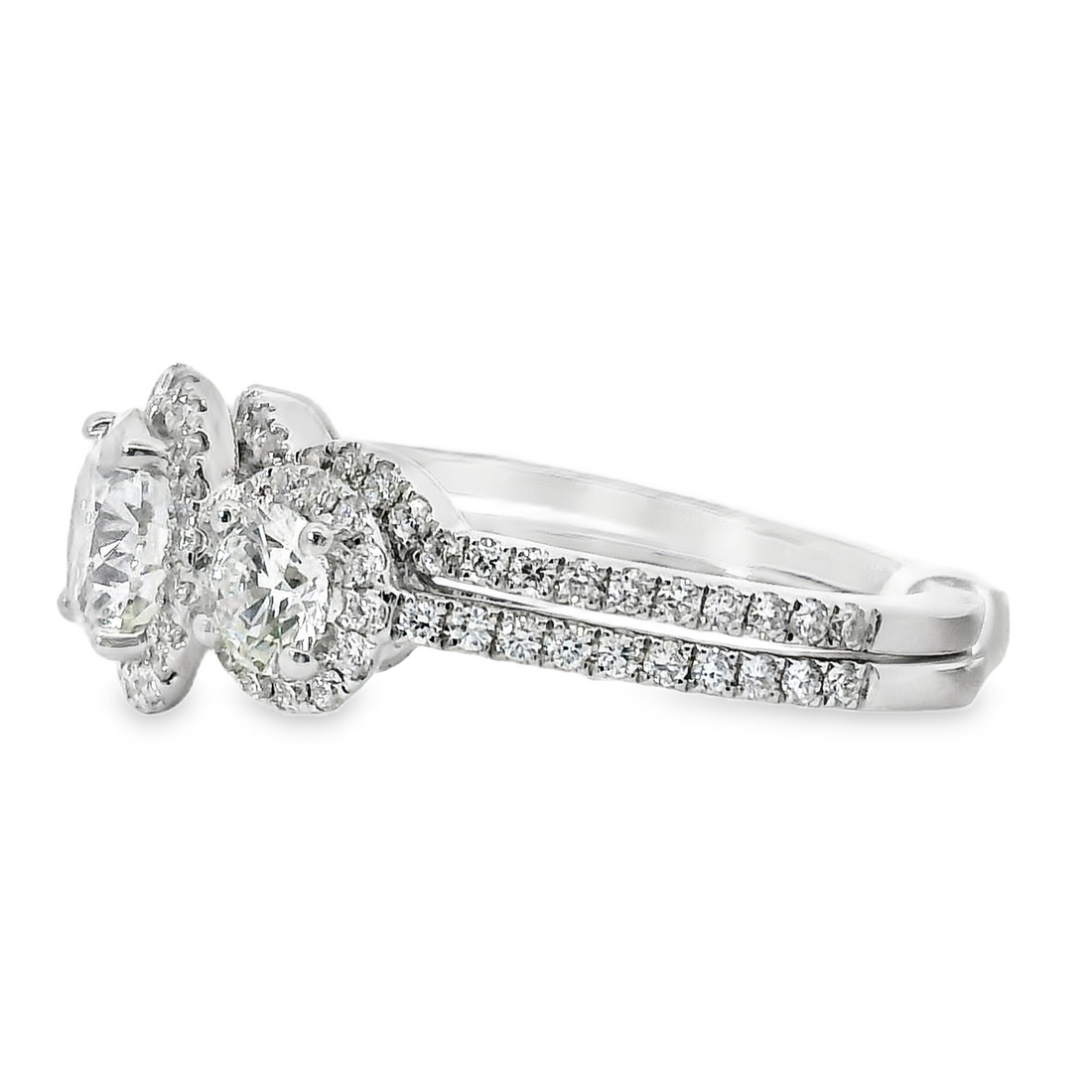 18kt White Gold Lab-Grown Round Diamond Engagement Ring (2.05ct)