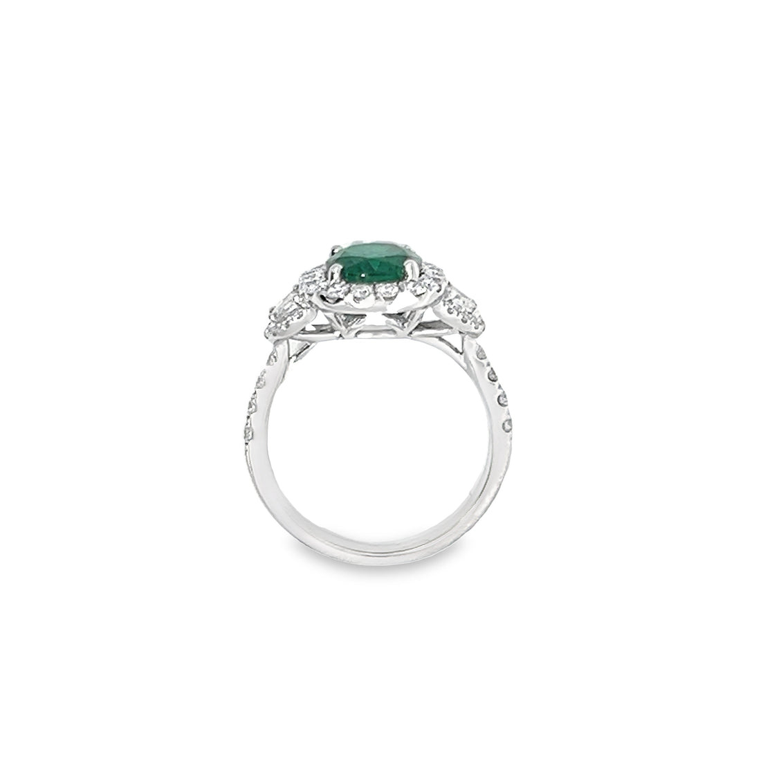 18kt White Gold Oval Natural Emerald and Round Natural Diamonds Ring (3.04ct)