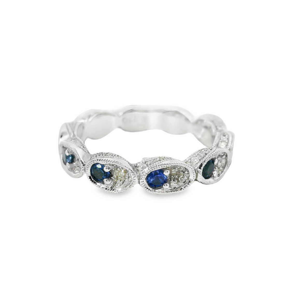 18kt White Gold Round Natural Sapphires and Round Natural Diamonds Ring (0.78ct)