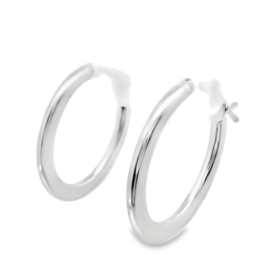 18kt White Gold Italian Made Hoop Earrings (1.10g)