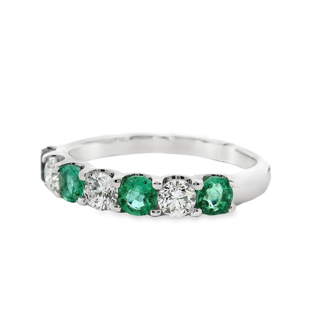18kt White Gold Round Natural Emeralds and Round Natural Diamonds Ring (0.96ct)