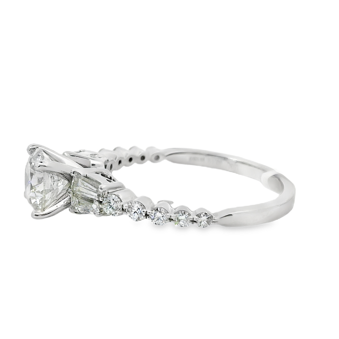 18kt White Gold Natural Round Diamond Engagement Ring (1.39ct)