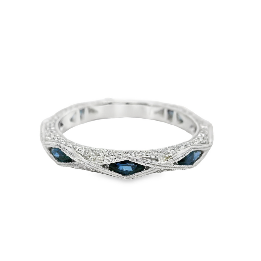 18kt White Gold Marquise Natural Sapphires and Round Natural Diamonds Ring (0.93ct)