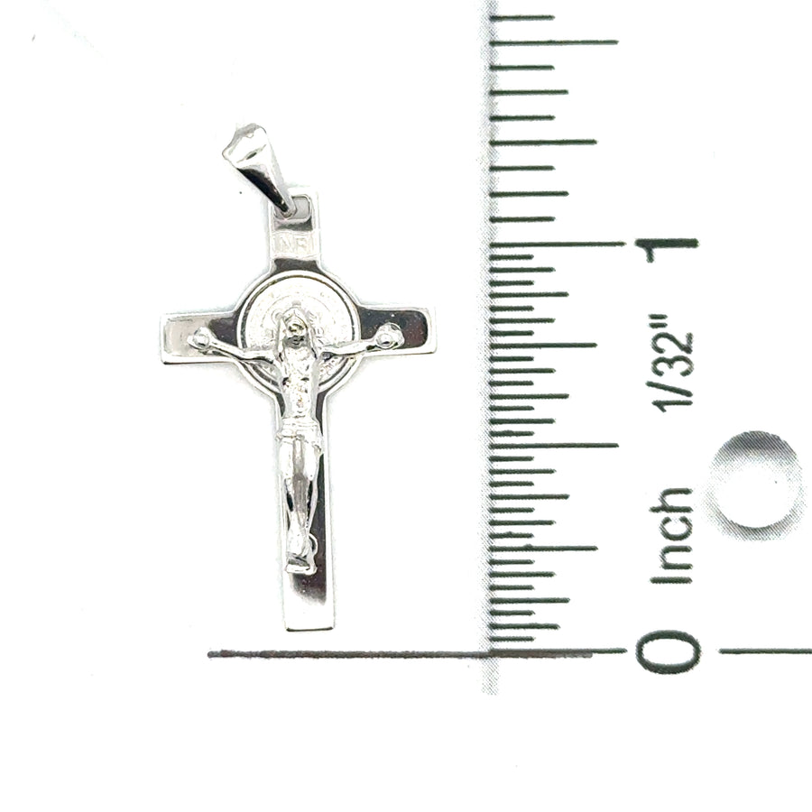 18kt White Gold Italian Made Crucifix Charm (3.13g)