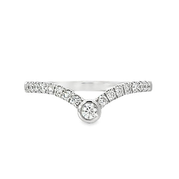 18kt White Gold Diamond Curved Ring (0.25ct)