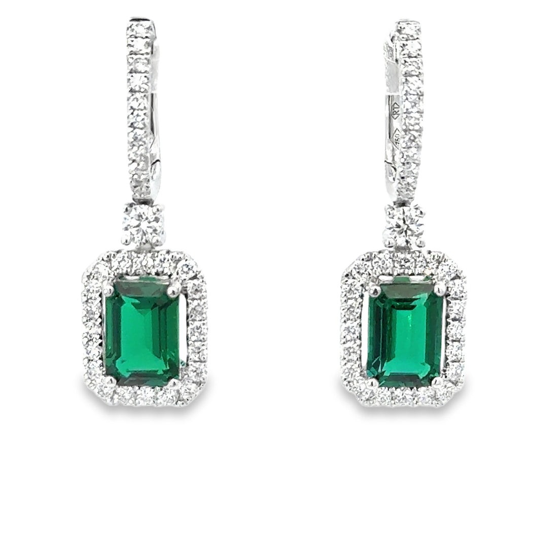 18kt White Gold Diamonds And Emeralds Earrings