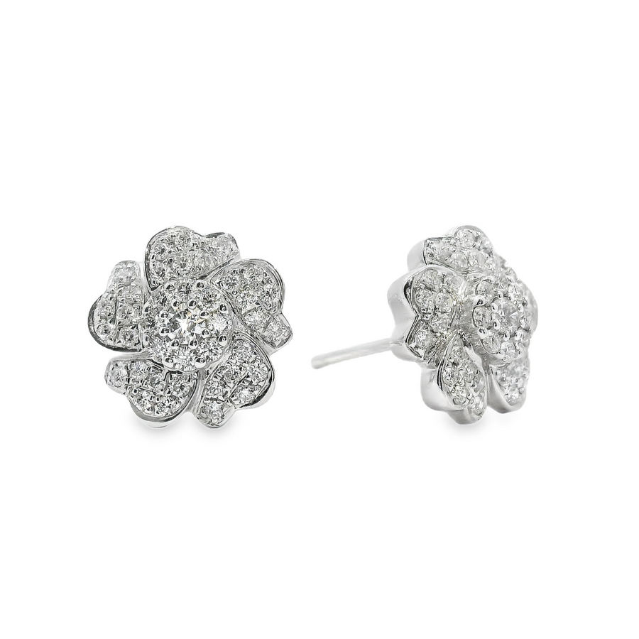18kt White Gold Natural Diamonds Flower Earrings (0.46ct)