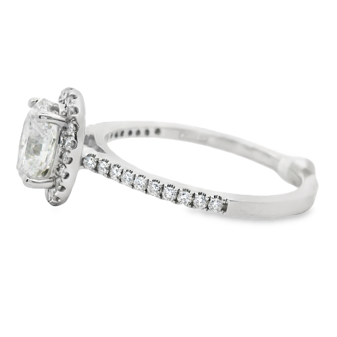 18kt White Gold Natural Oval Brilliant Diamond Engagement Ring (1.13ct)