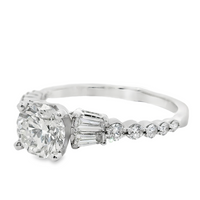 18kt White Gold Natural Round Diamond Engagement Ring (1.39ct)
