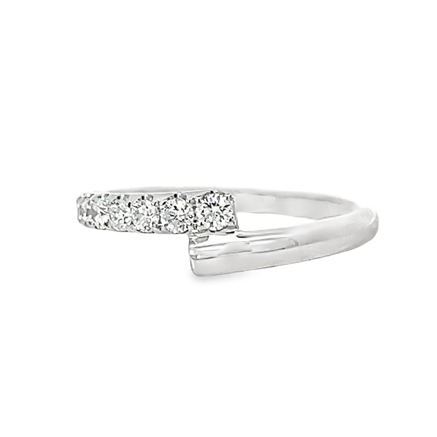 18kt White Gold Natural Diamond Bypass Ring (0.29ct)