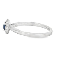 18kt White Gold Round Natural Sapphire and Round Natural Diamonds Ring (0.46ct)