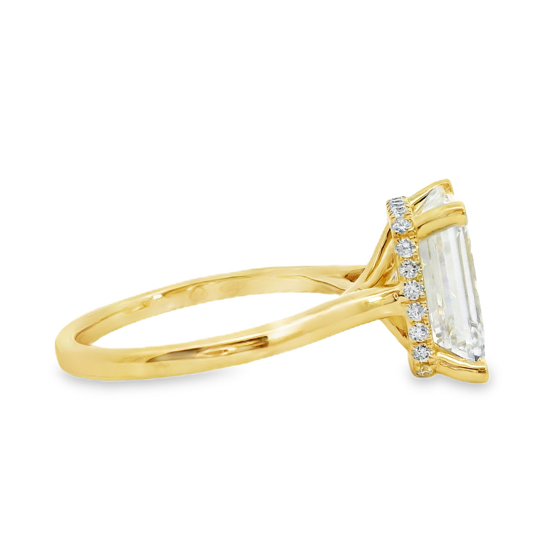 18kt Yellow Gold Lab-Grown Emerald Diamond and Natural Round Diamonds Hidden Halo Engagement Ring (4.71ct)